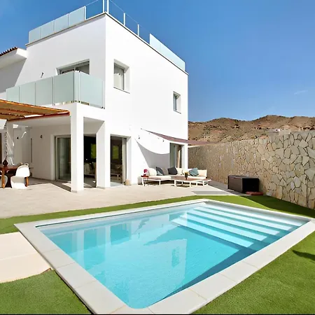 Villa Your Dream Island Escape Starts Here - Casa Tilda *